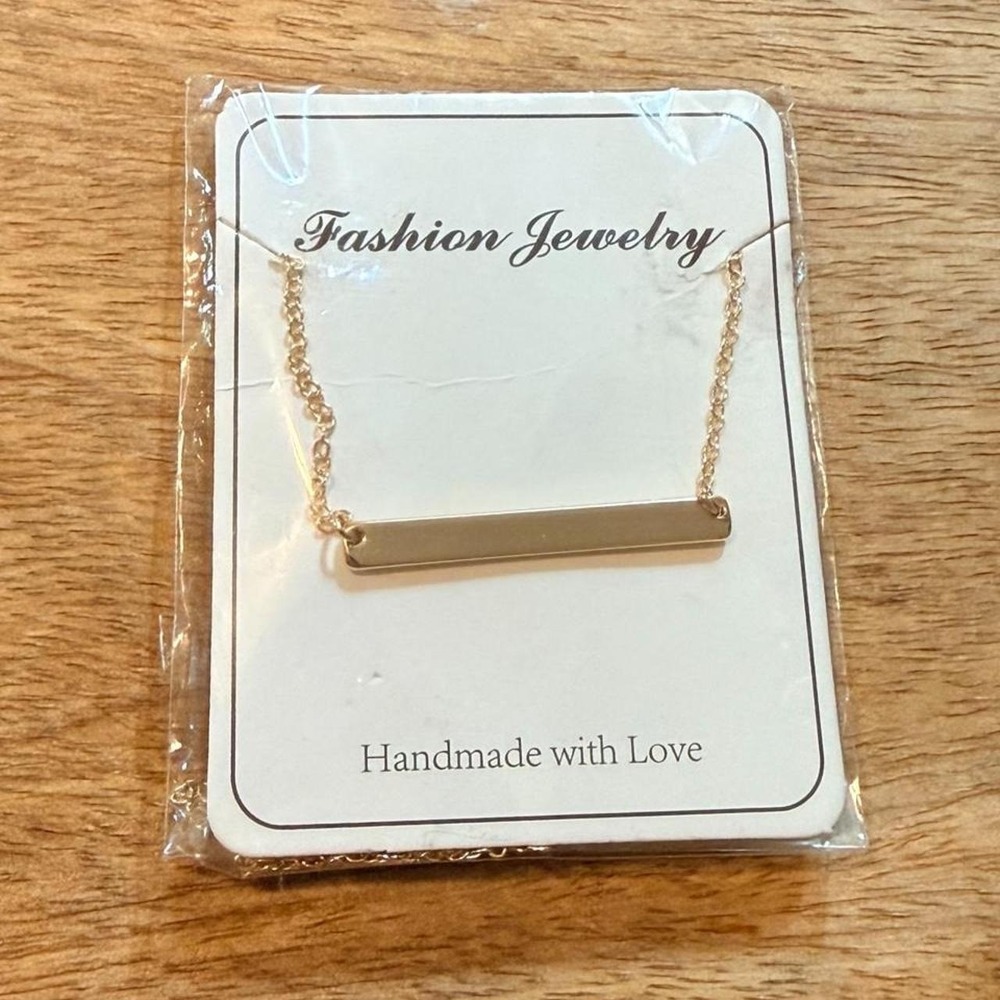 NWT Gold Bar Necklace on Goldtone Chain